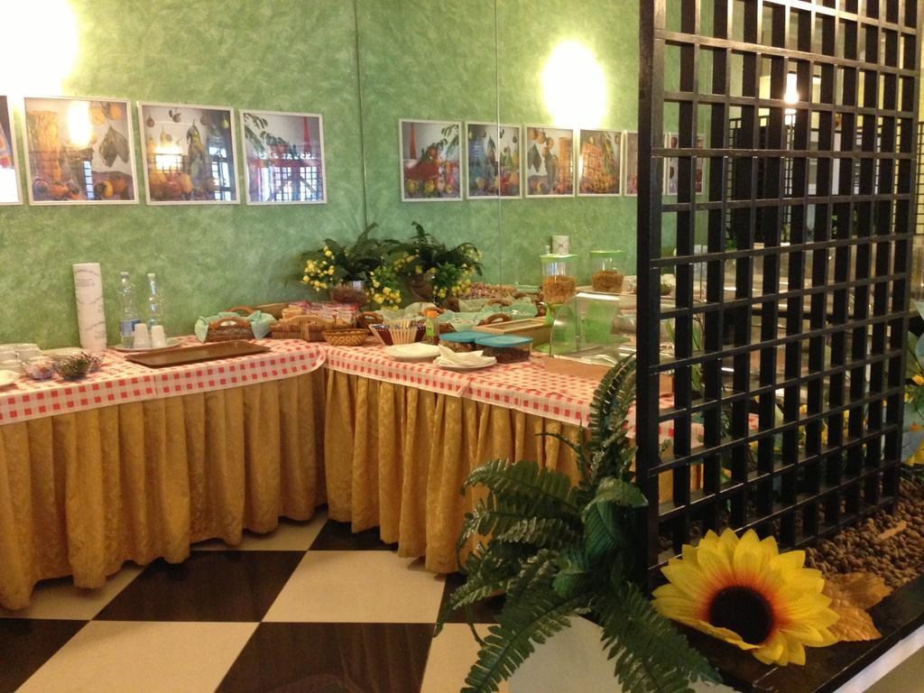 Hotel Ristorante Stellato Trebisacce Exterior photo